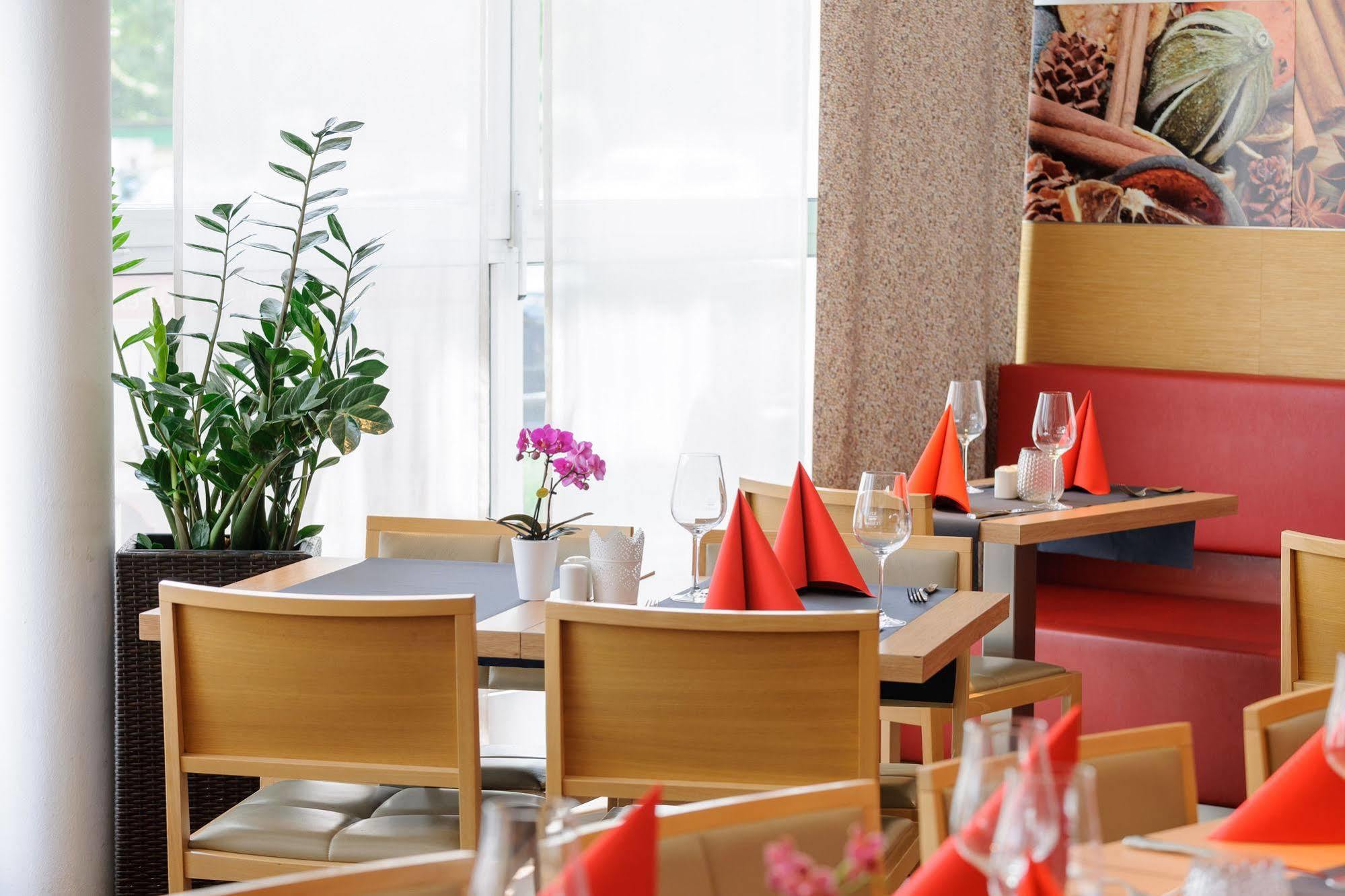 B&B Hotel Muenchen-Schwabing מראה חיצוני תמונה